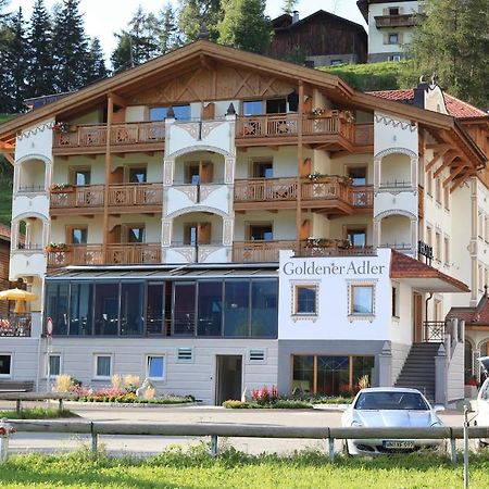 Hotel Goldener Adler Graun im Vinschgau Exteriör bild